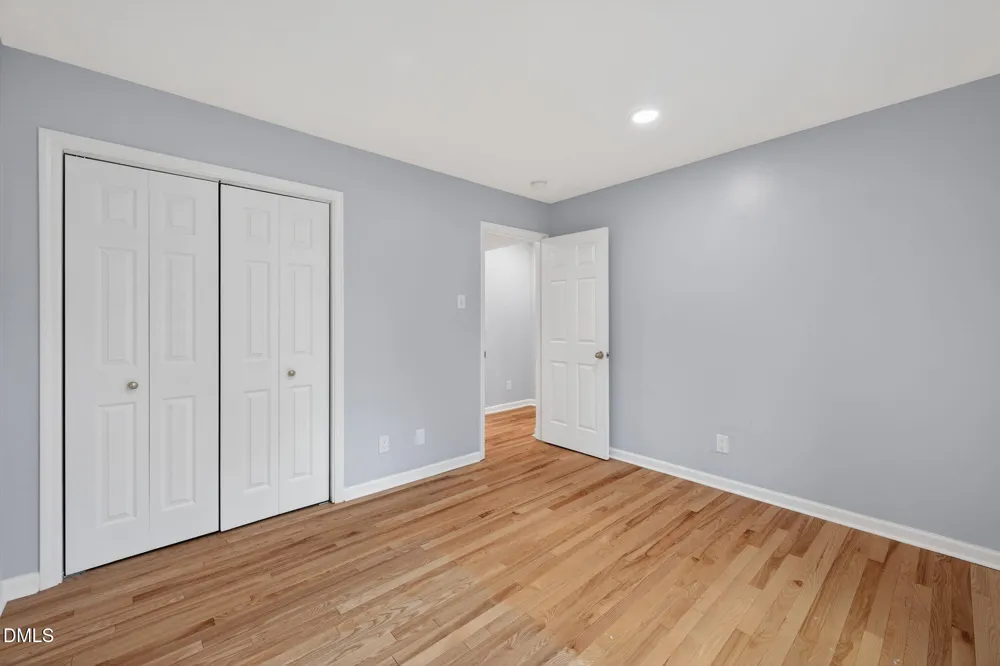1112 Stonehedge Avenue Durham, NC 27707