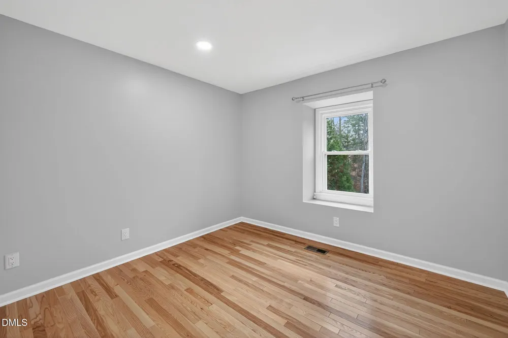 1112 Stonehedge Avenue Durham, NC 27707