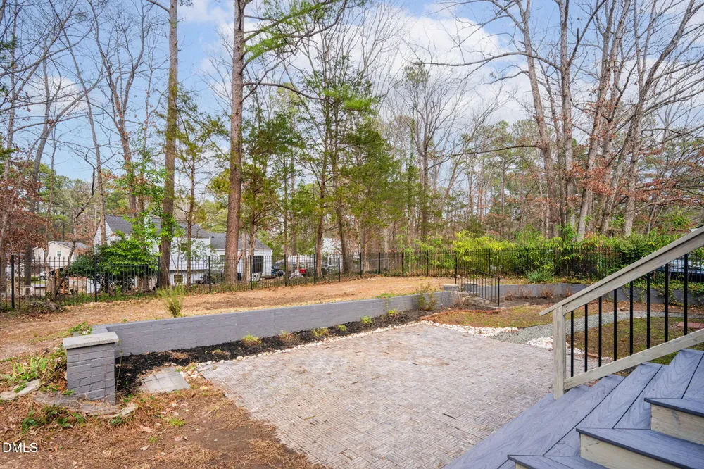 1112 Stonehedge Avenue Durham, NC 27707