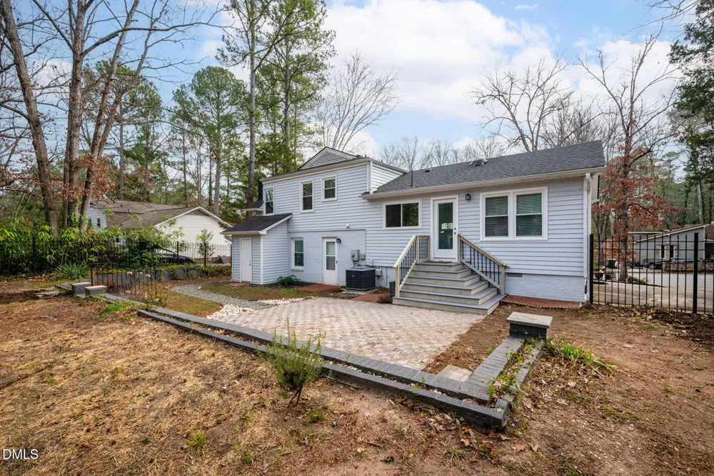 1112 Stonehedge Avenue Durham, NC 27707