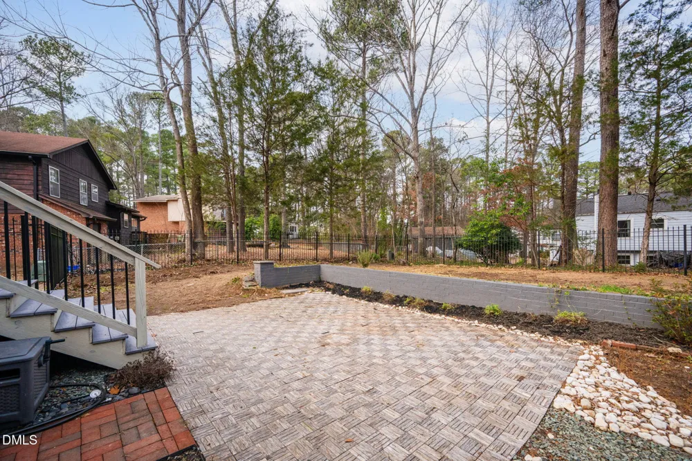 1112 Stonehedge Avenue Durham, NC 27707