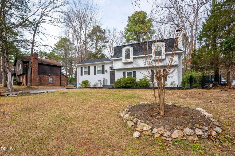 1112 Stonehedge Avenue Durham, NC 27707
