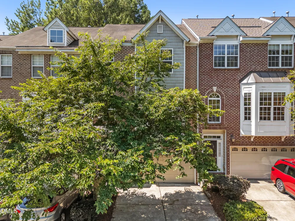 145 Vintage Drive Chapel Hill, NC 27516