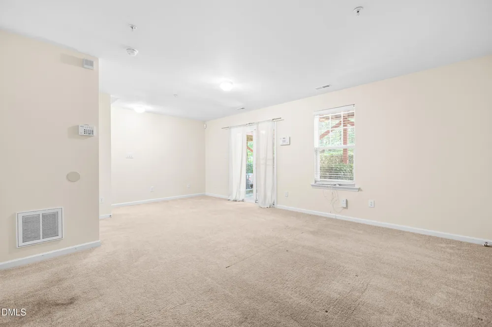 145 Vintage Drive Chapel Hill, NC 27516