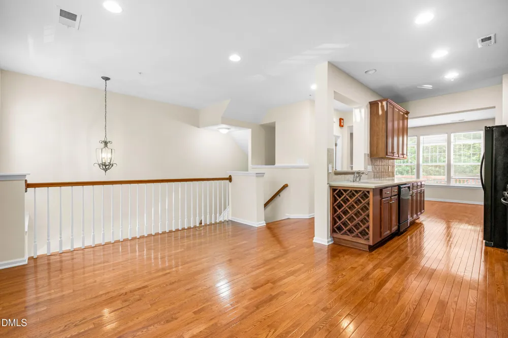 145 Vintage Drive Chapel Hill, NC 27516