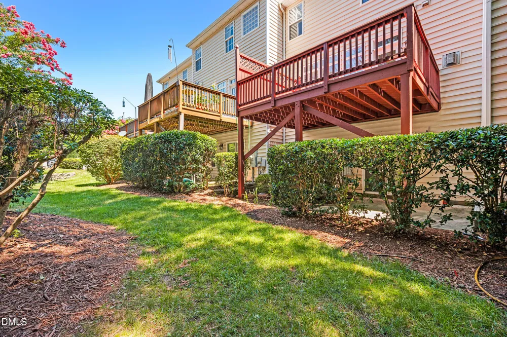 145 Vintage Drive Chapel Hill, NC 27516