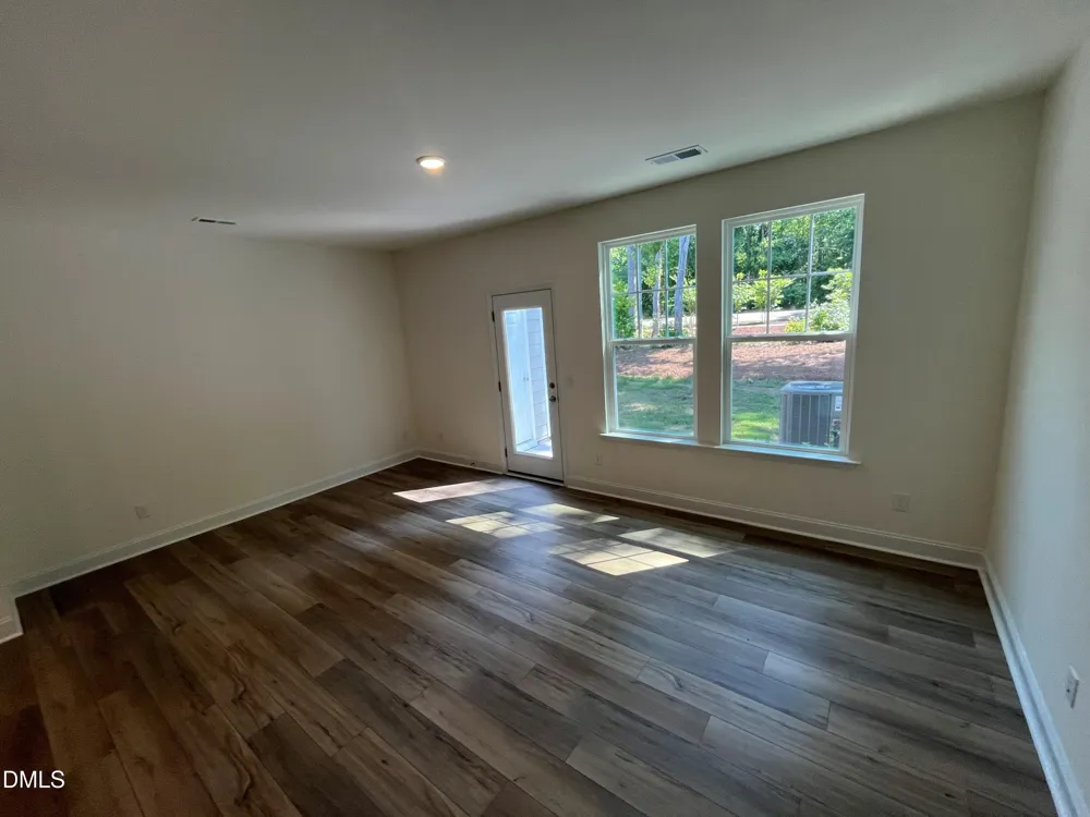 1326 Hammond Drive Mebane, NC 27302