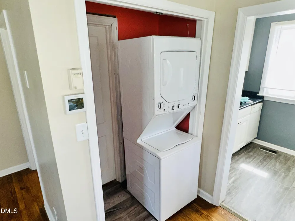 1700 Roslyn #27d Burlington, NC 27215