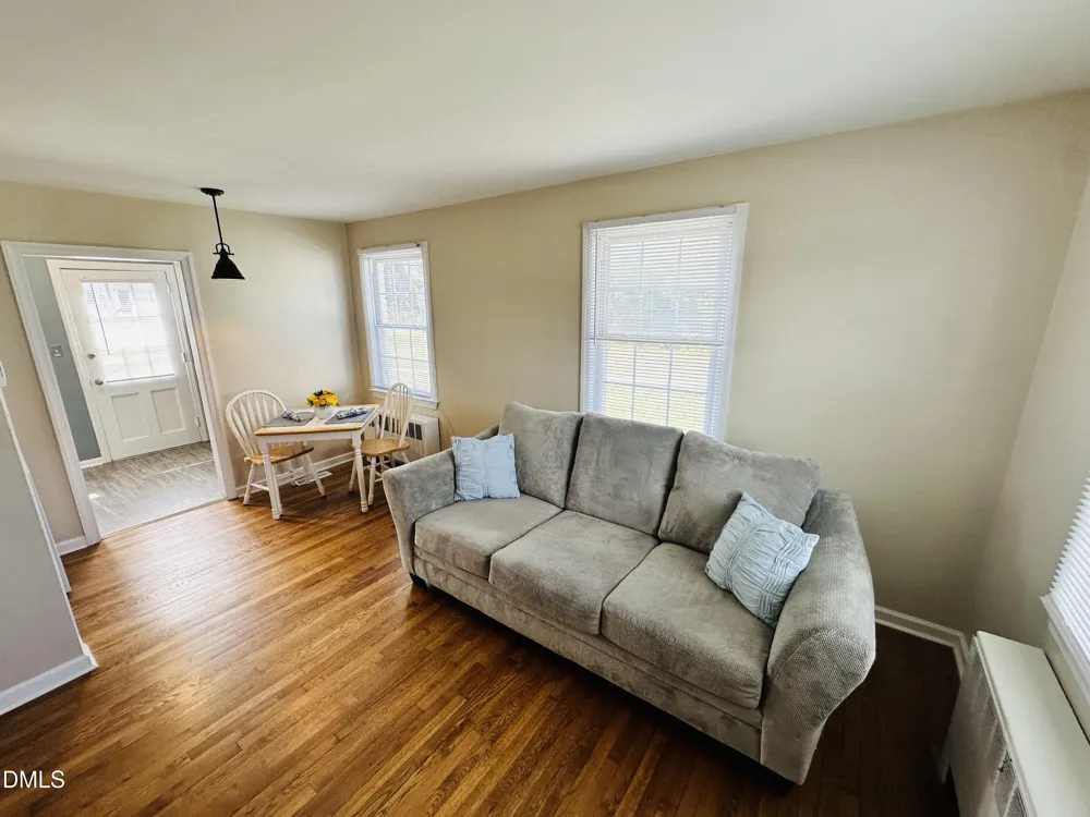 1700 Roslyn #27d Burlington, NC 27215