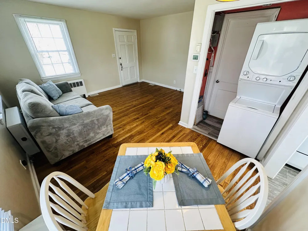 1700 Roslyn #27d Burlington, NC 27215