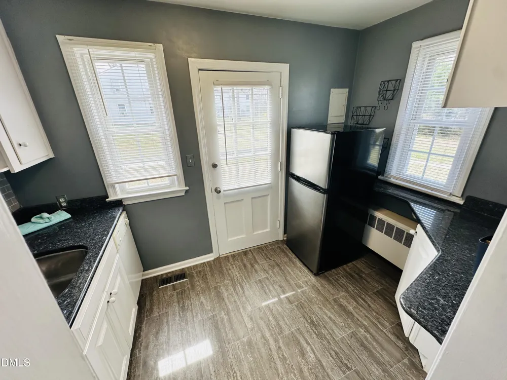1700 Roslyn #27d Burlington, NC 27215