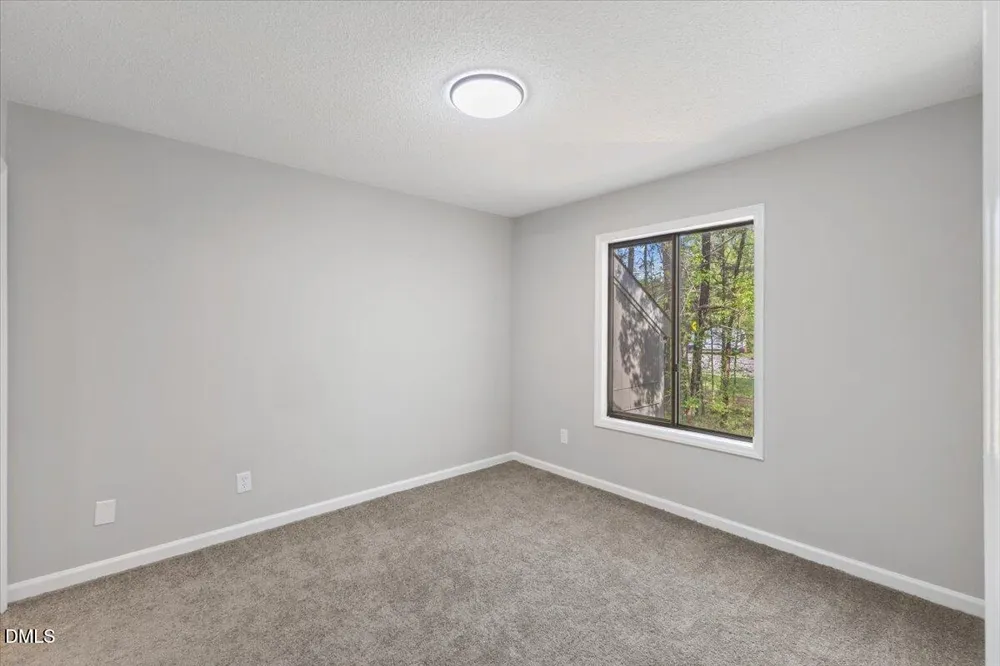 4101 Five Oaks Drive #40 Durham, NC 27707