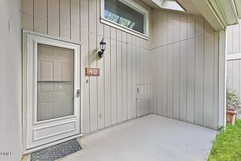 4101 Five Oaks Drive #40 Durham, NC 27707