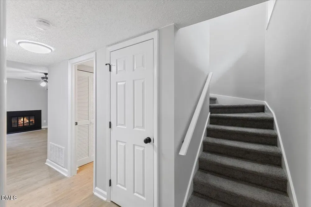 4101 Five Oaks Drive #40 Durham, NC 27707