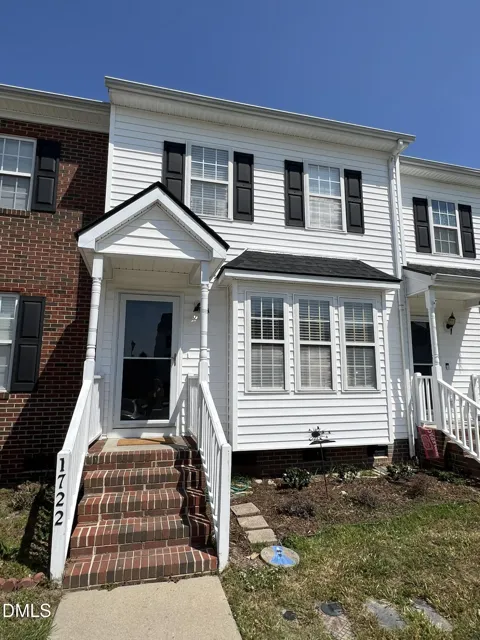 1722 Stroll Circle