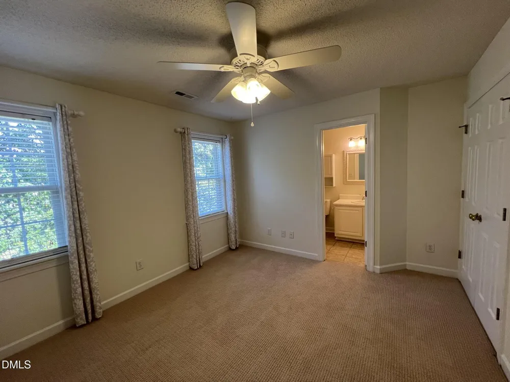 1722 Stroll Circle Fuquay Varina, NC 27526