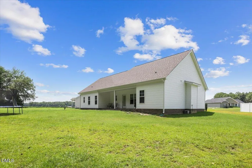 111 Oakbridge Way Princeton, NC 27569