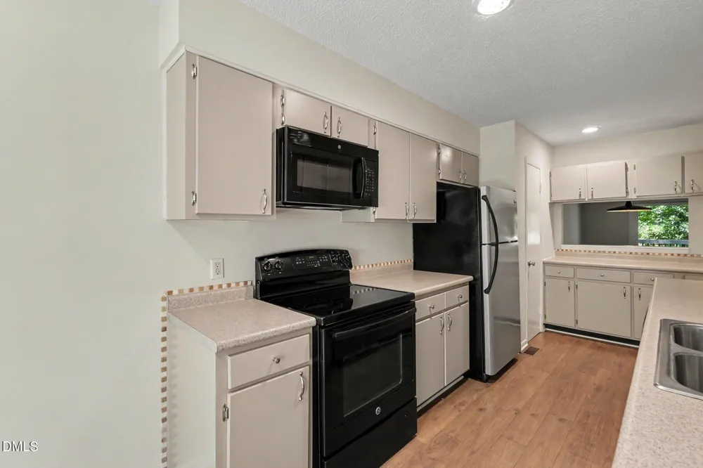 206 Ridge Trail Chapel Hill, NC 27516