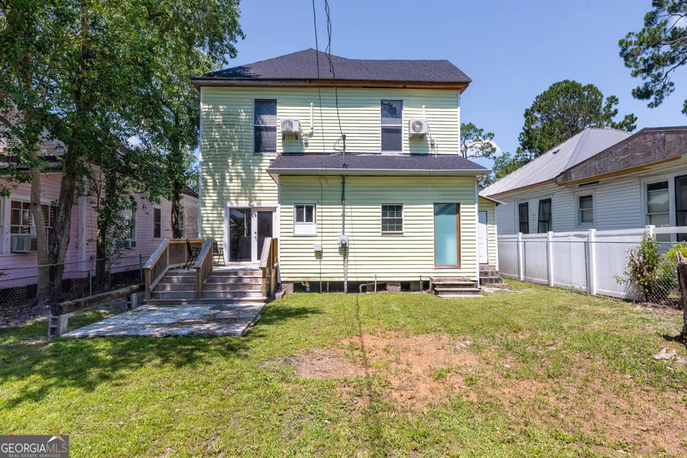 608 Ware ST Waycross, GA 31503
