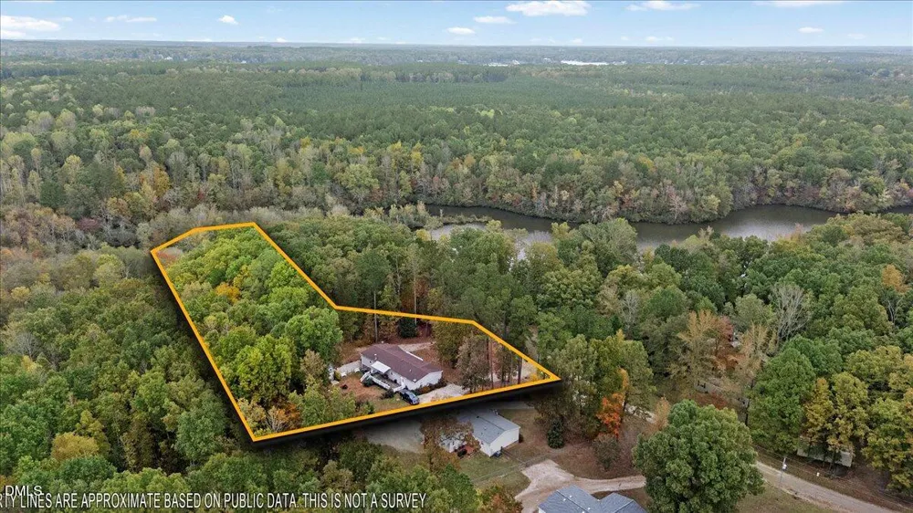 167 Spring Branch Drive Macon, NC 27551