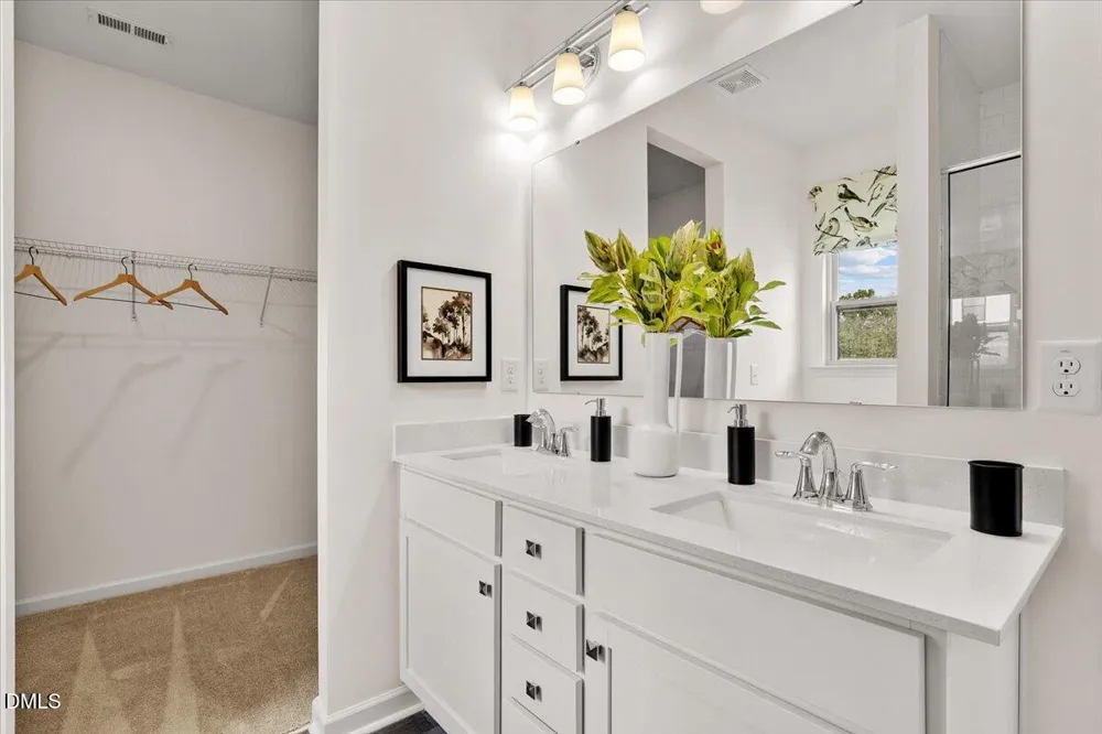 48 Paperwhite Place Clayton, NC 27527