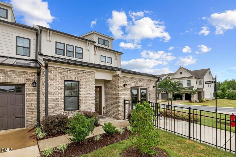 48 Paperwhite Place Clayton, NC 27527
