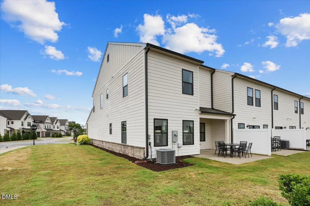 48 Paperwhite Place Clayton, NC 27527
