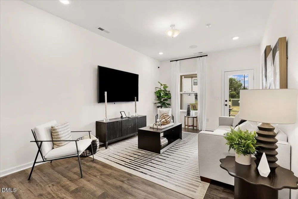 48 Paperwhite Place Clayton, NC 27527