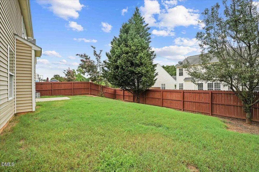112 Smith Rock Drive Holly Springs, NC 27540