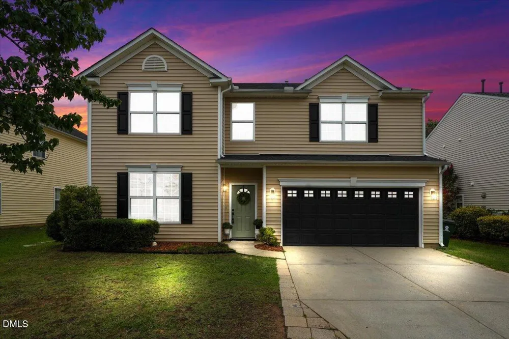 112 Smith Rock Drive Holly Springs, NC 27540