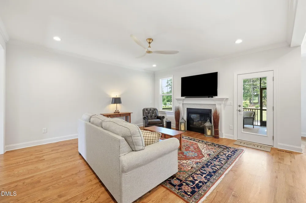 35 Wheatfield Lane Youngsville, NC 27596