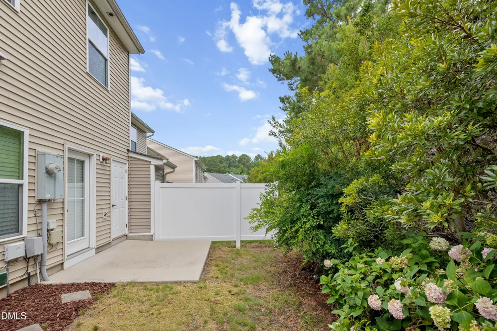 442 Panorama View Loop Cary, NC 27519