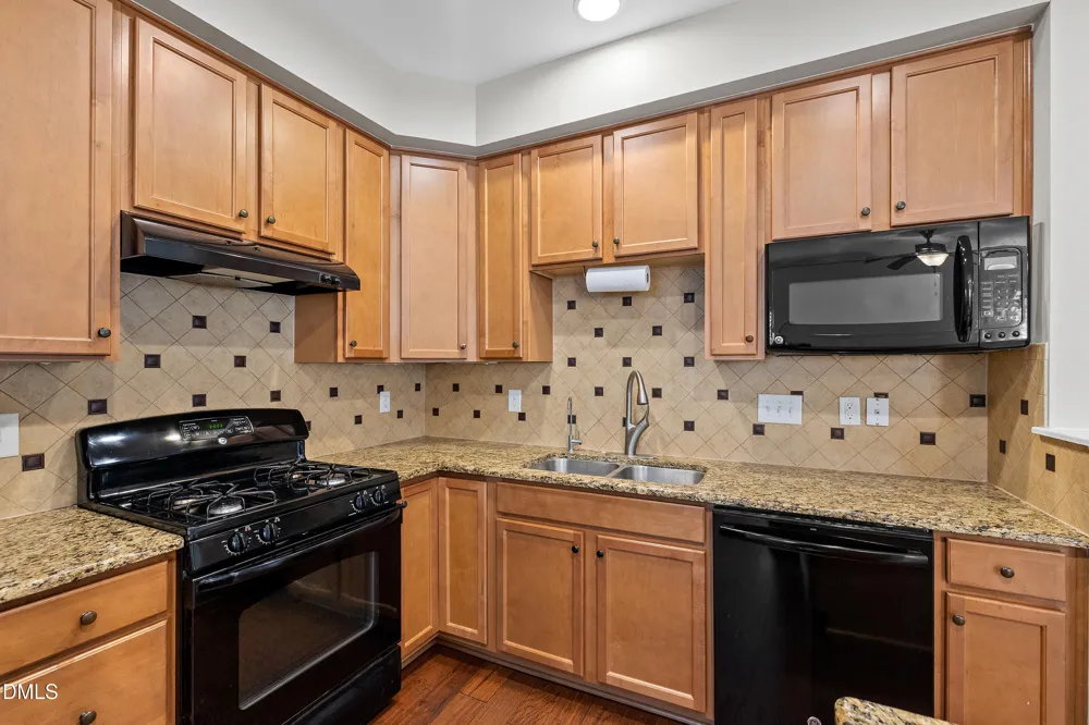 442 Panorama View Loop Cary, NC 27519