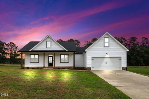1229 Scarlet Oak Road