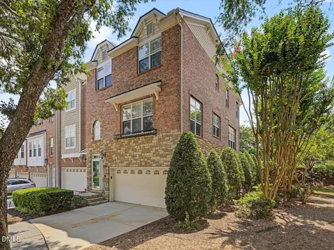 2949 Imperial Oaks Drive