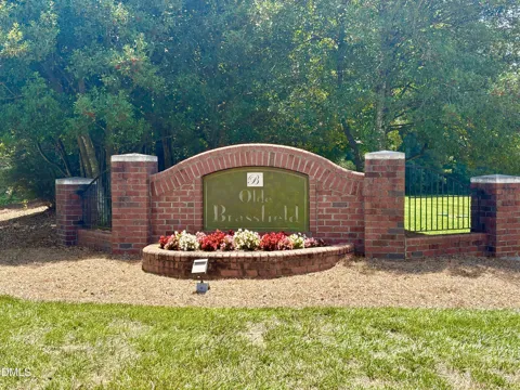 3669 Brooks Bend