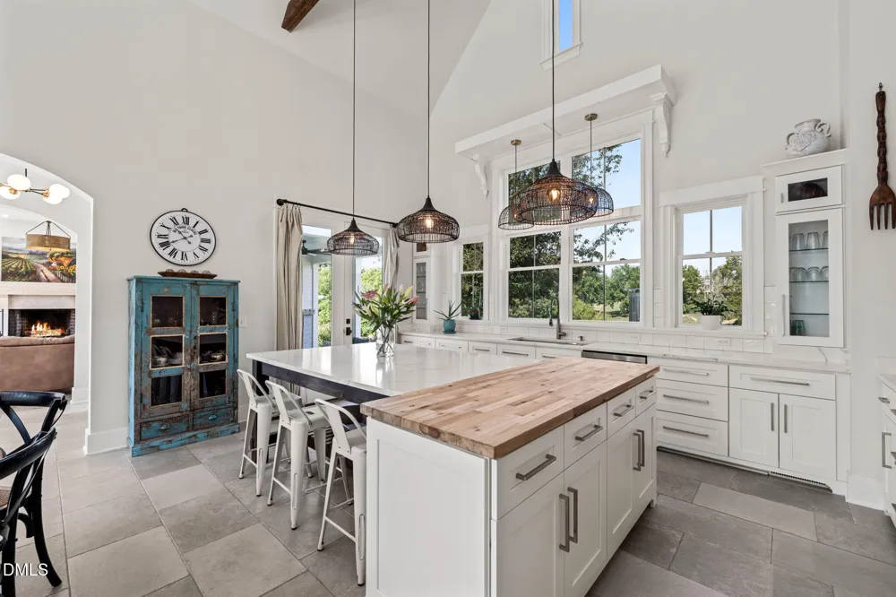 648 Hunter Glenn Lane Siler City, NC 27344