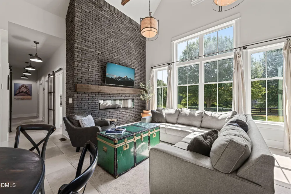 648 Hunter Glenn Lane Siler City, NC 27344