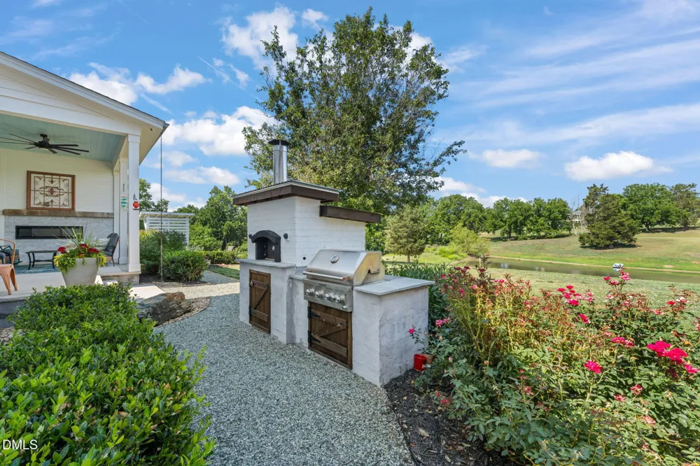 648 Hunter Glenn Lane Siler City, NC 27344