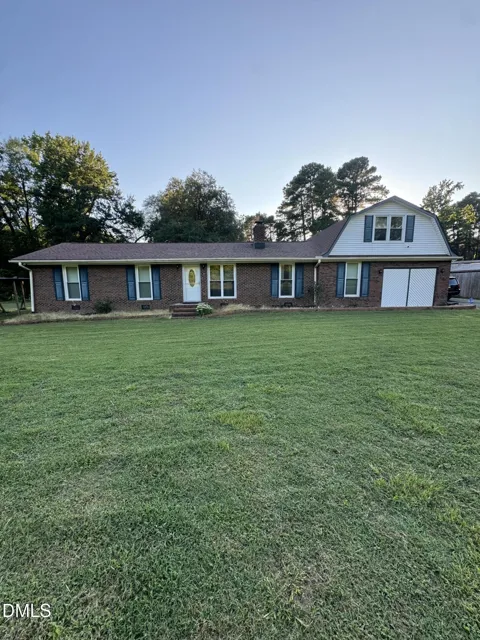 152 C 39 Loop Road