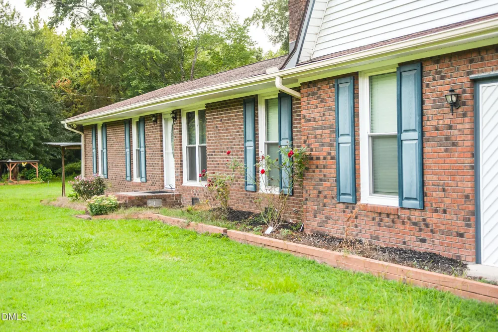 152 C 39 Loop Road Henderson, NC 27537