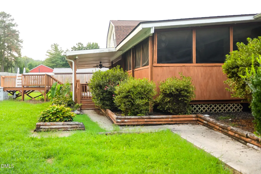 152 C 39 Loop Road Henderson, NC 27537