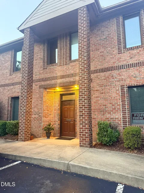 8384 Six Forks Road #101