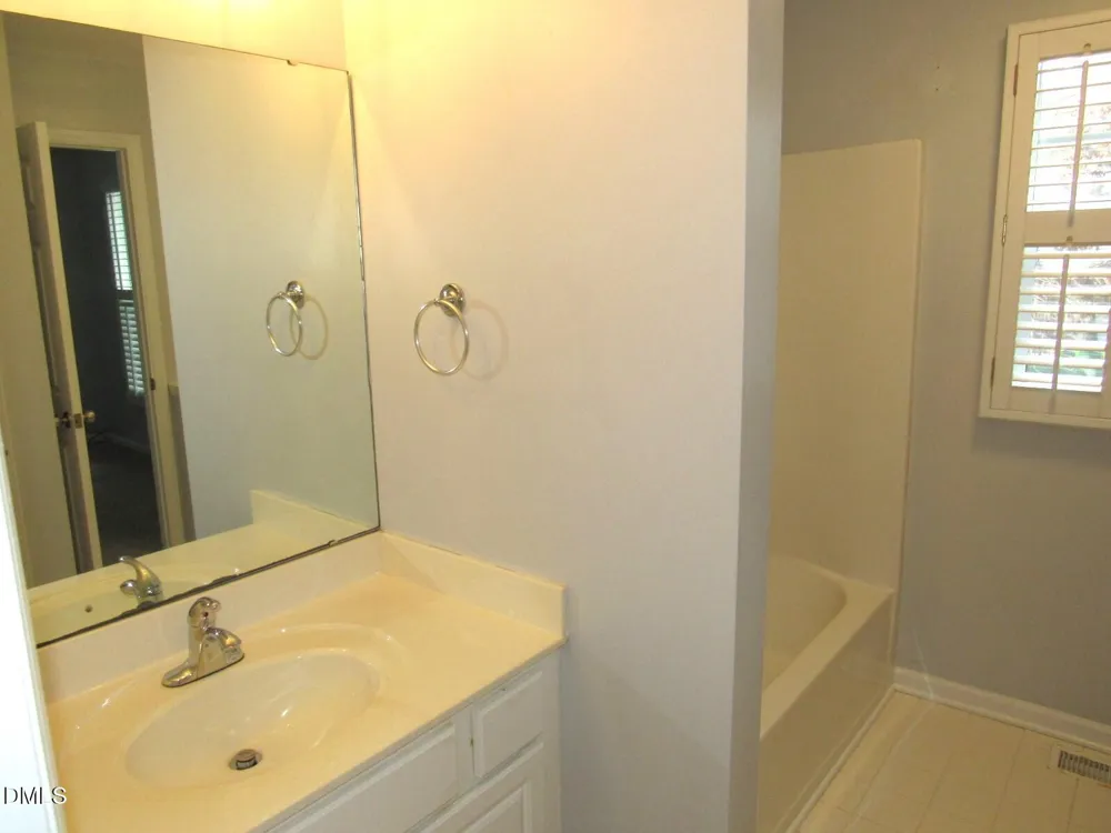 2723 Clifton Avenue Creedmoor, NC 27522