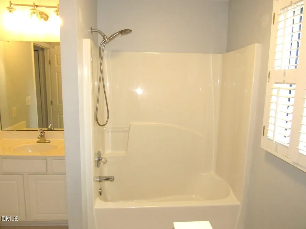 2723 Clifton Avenue Creedmoor, NC 27522