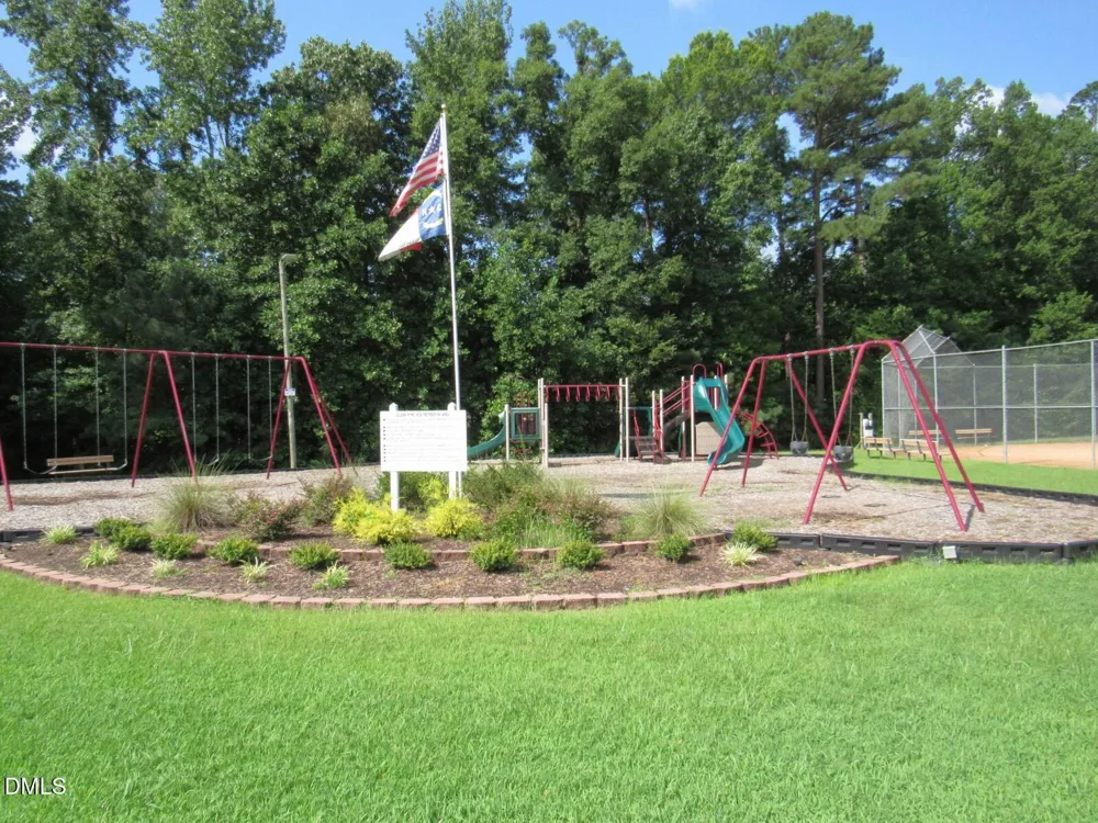 2723 Clifton Avenue Creedmoor, NC 27522