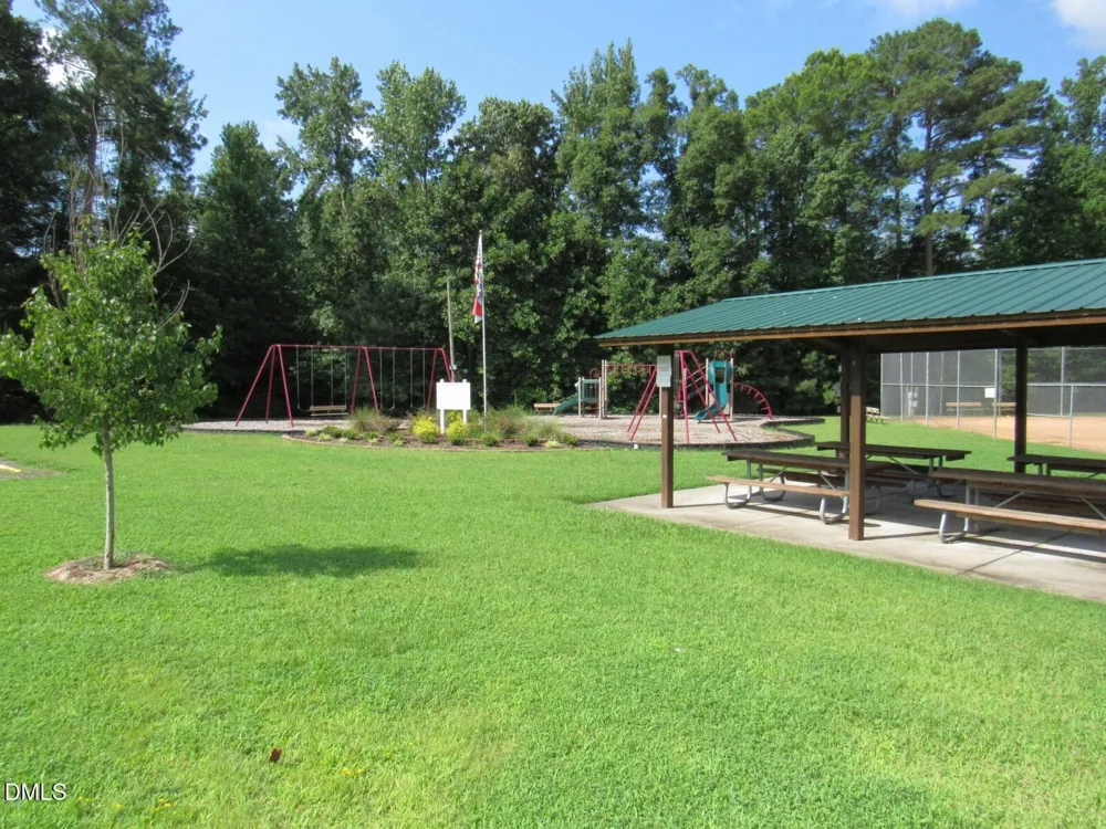 2723 Clifton Avenue Creedmoor, NC 27522
