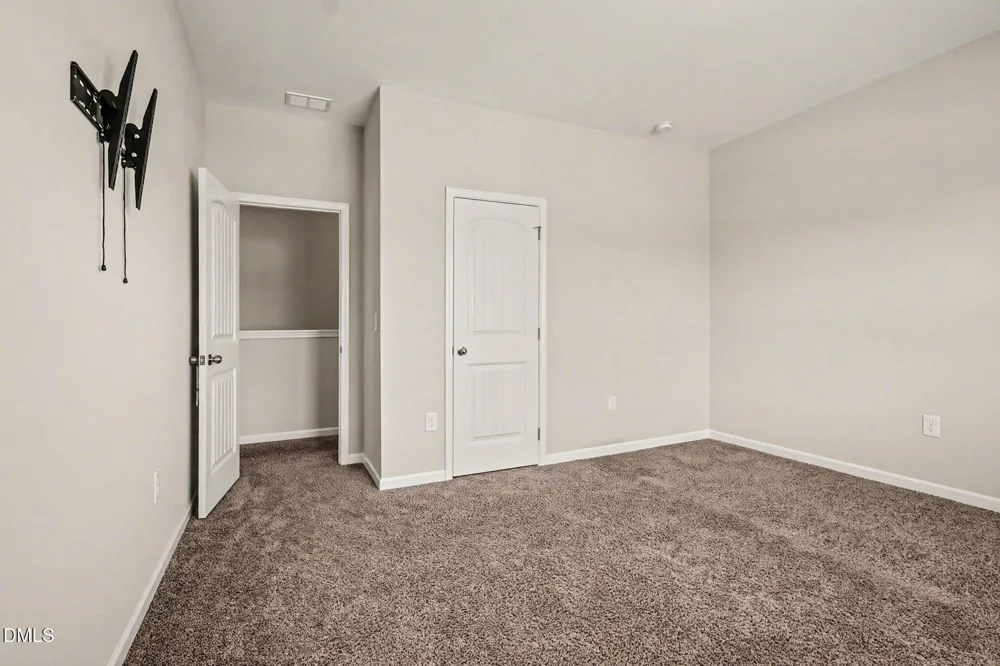 228 Monroe Fields Drive Benson, NC 27504