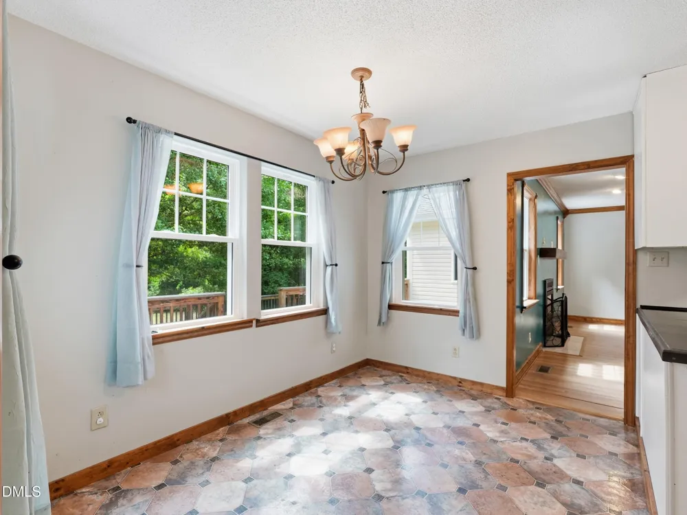 15 Sylvan Way Zebulon, NC 27597