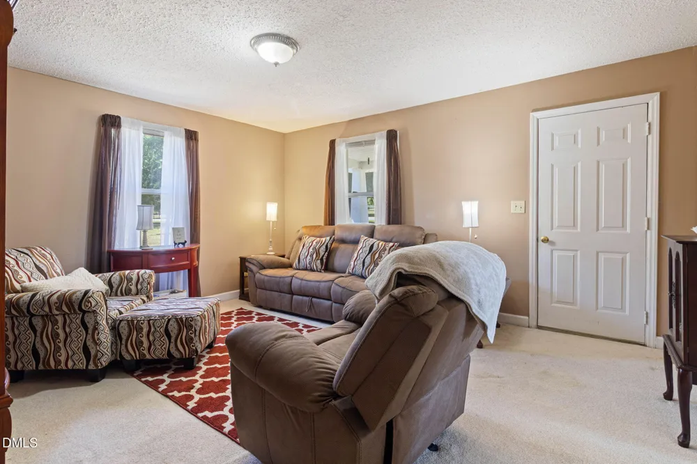 1509 Oak Hill Road Oxford, NC 27565